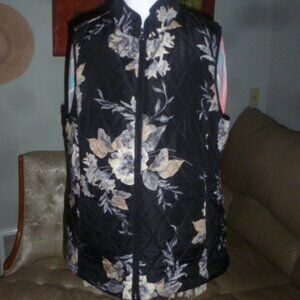 Croft & Barrow Black Floral Quilted Vest – Size M